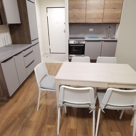 Style 2Br*** Apartment Split Ngoại thất bức ảnh