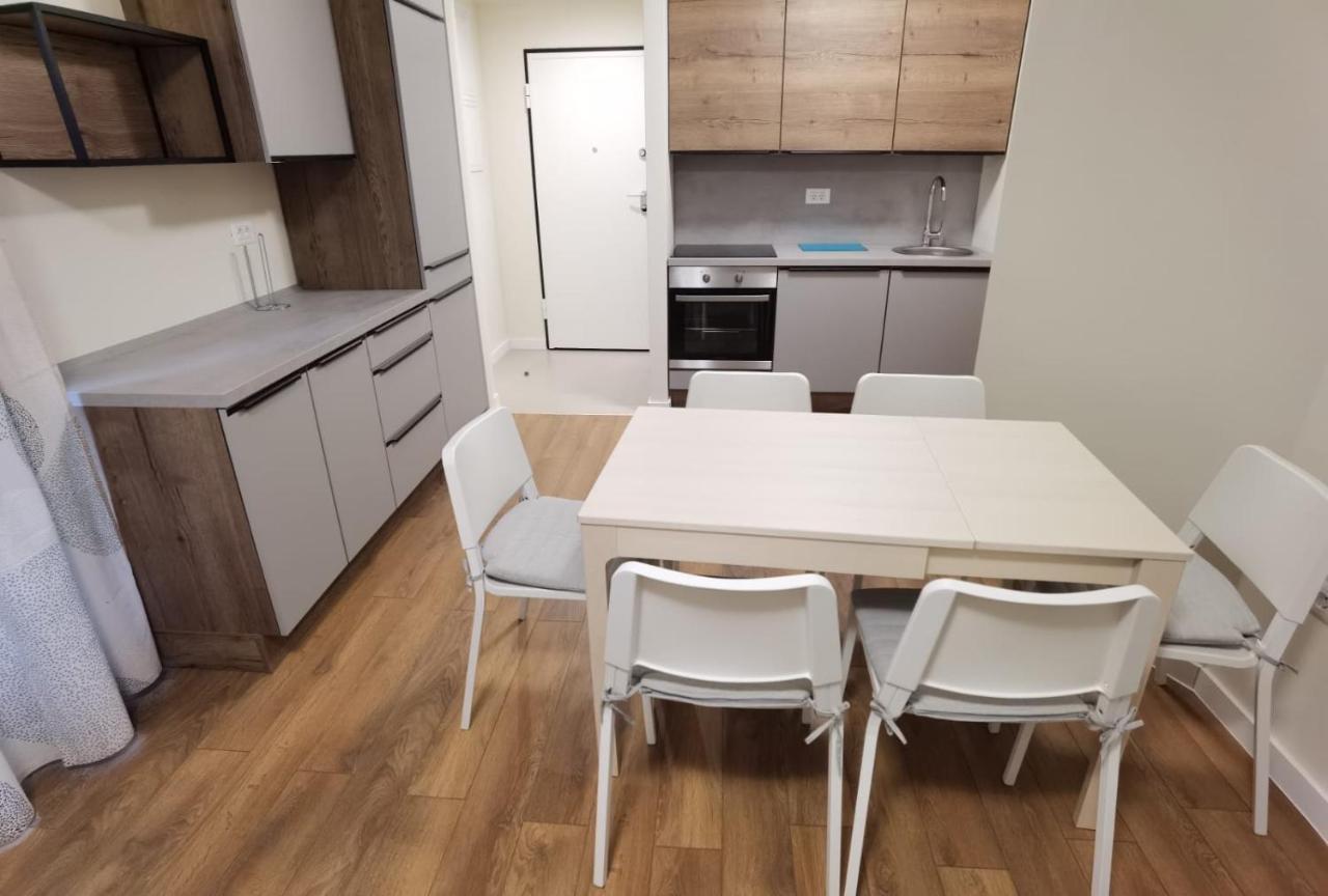 Style 2Br*** Apartment Split Ngoại thất bức ảnh