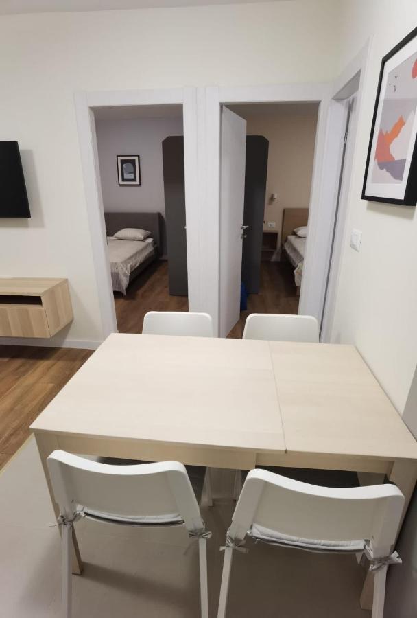 Style 2Br*** Apartment Split Ngoại thất bức ảnh